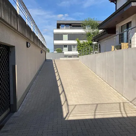 Apartment Moderne In *